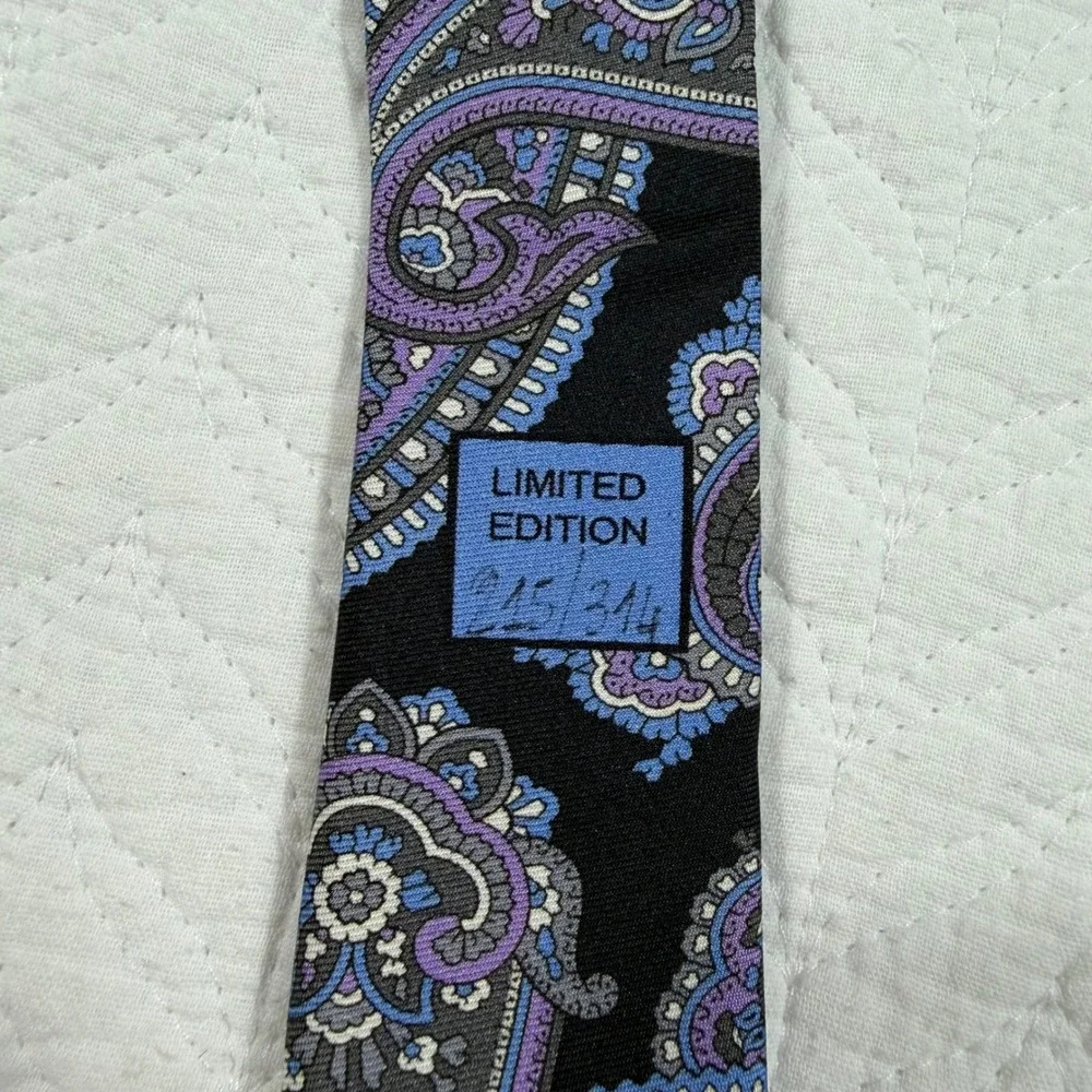 Daniel Cremieux Signature Mens Tie Paisley Silk‎ Black Purple 7 Fold 60